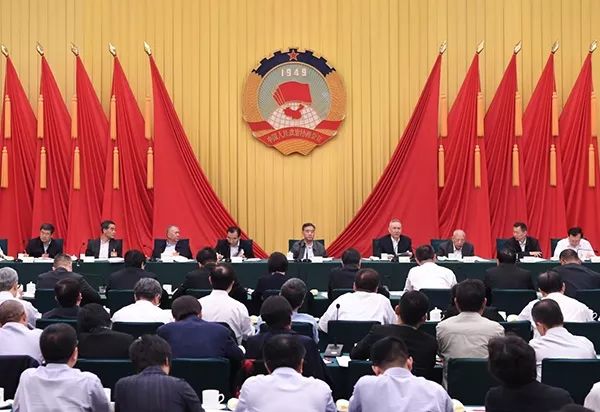 刘鹤四句大白话成媒体引用金句 句句有所指