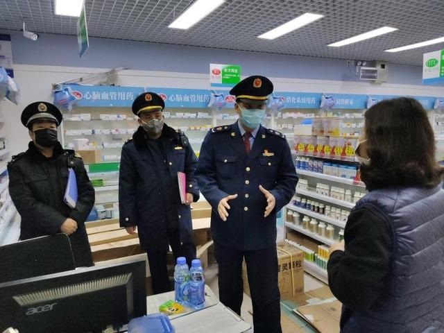 进价6.5口罩卖59元药店被查竟想送口罩了事